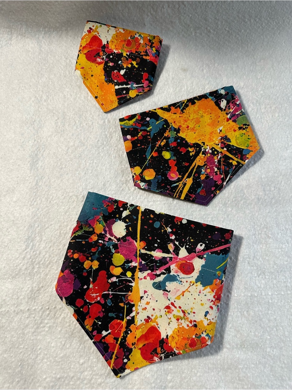 Handmade Pet Multicolor Paint-Splash Critter Cape Bandana Scarf Reversible - Picture 4 of 9